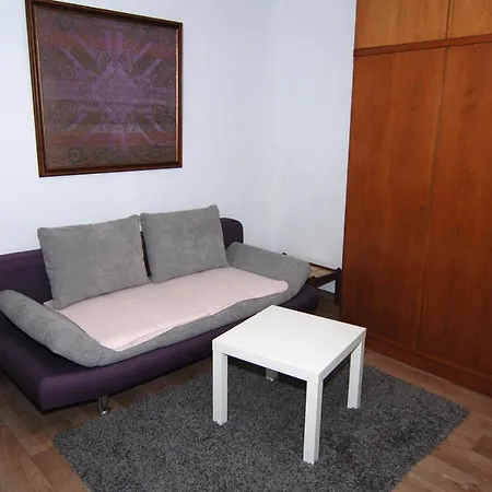 Daire Ferienwohnung Anna Heuchlingen